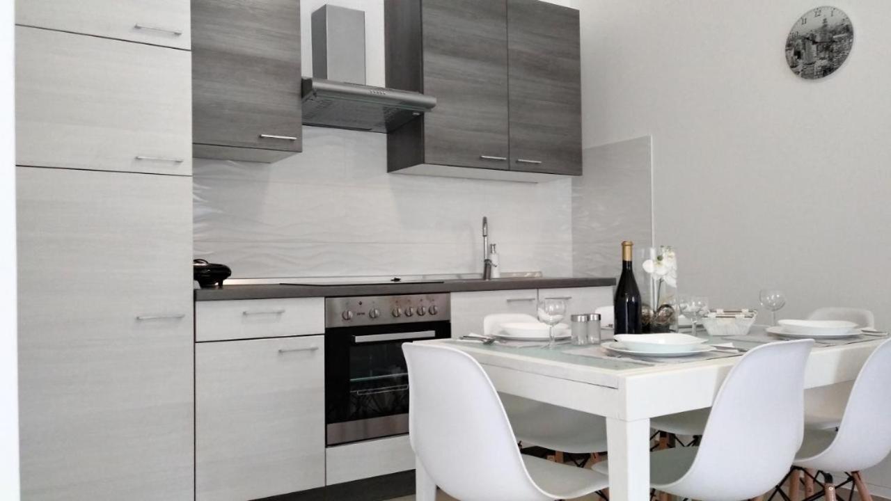 Premium Apartments Adore Новаля Екстериор снимка