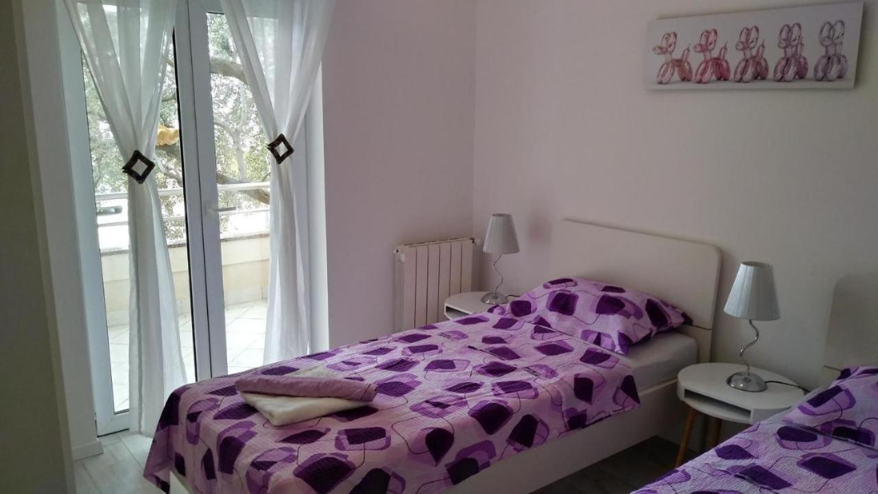 Premium Apartments Adore Новаля Екстериор снимка