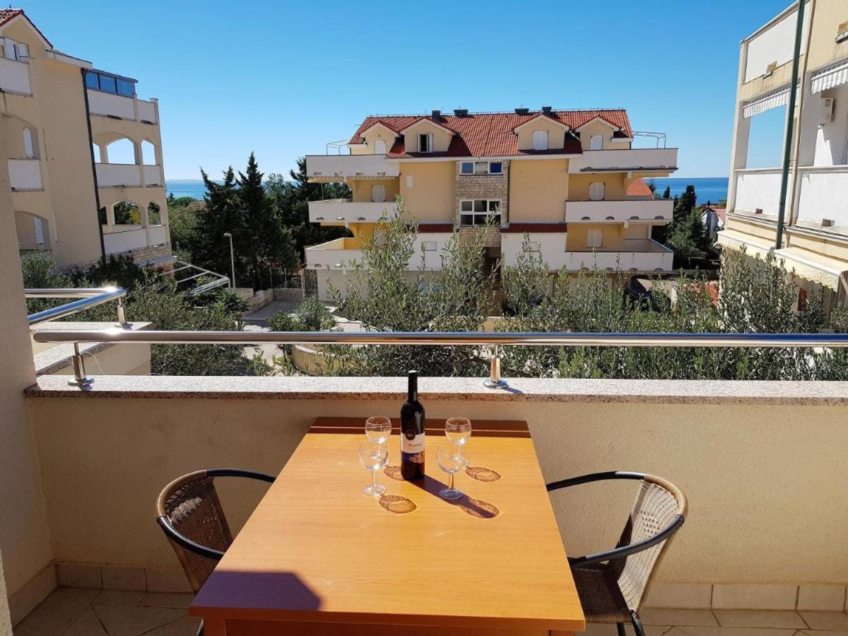 Premium Apartments Adore Новаля Екстериор снимка