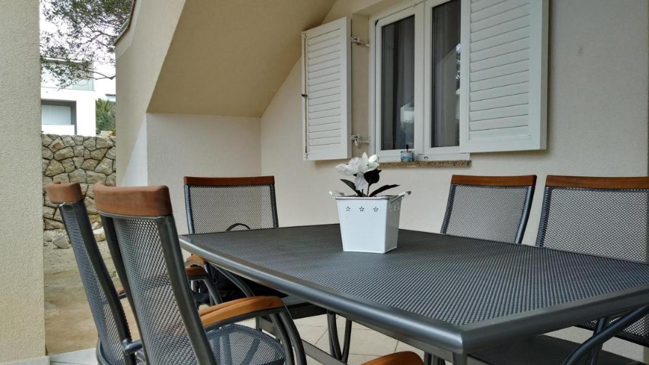Premium Apartments Adore Новаля Екстериор снимка
