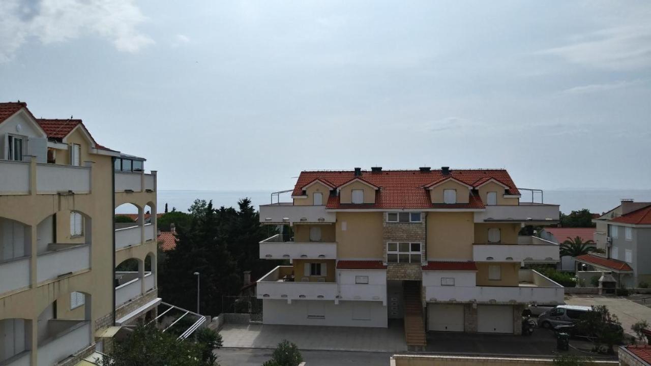 Premium Apartments Adore Новаля Екстериор снимка