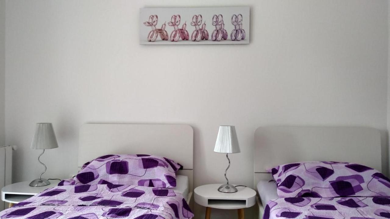 Premium Apartments Adore Новаля Екстериор снимка