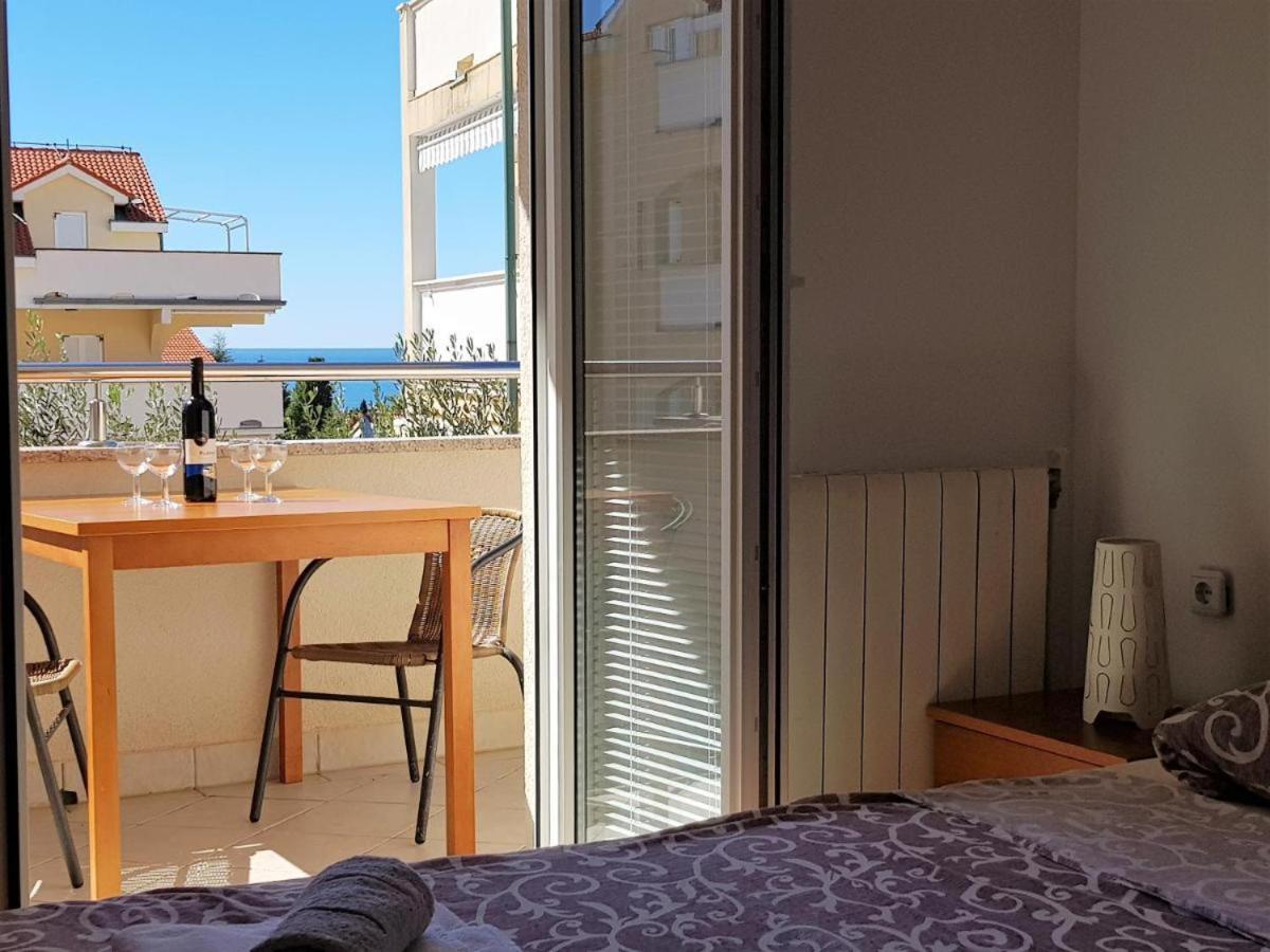 Premium Apartments Adore Новаля Екстериор снимка