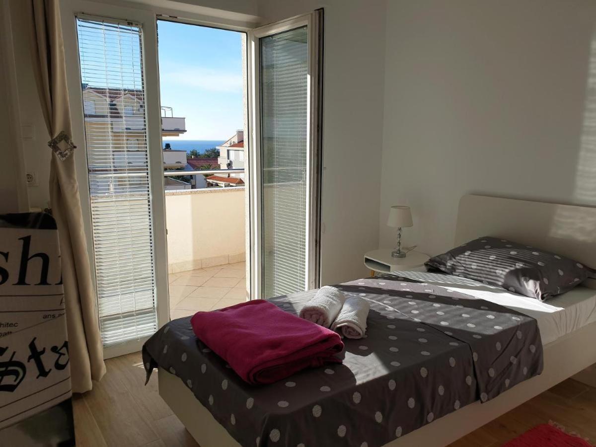 Premium Apartments Adore Новаля Екстериор снимка