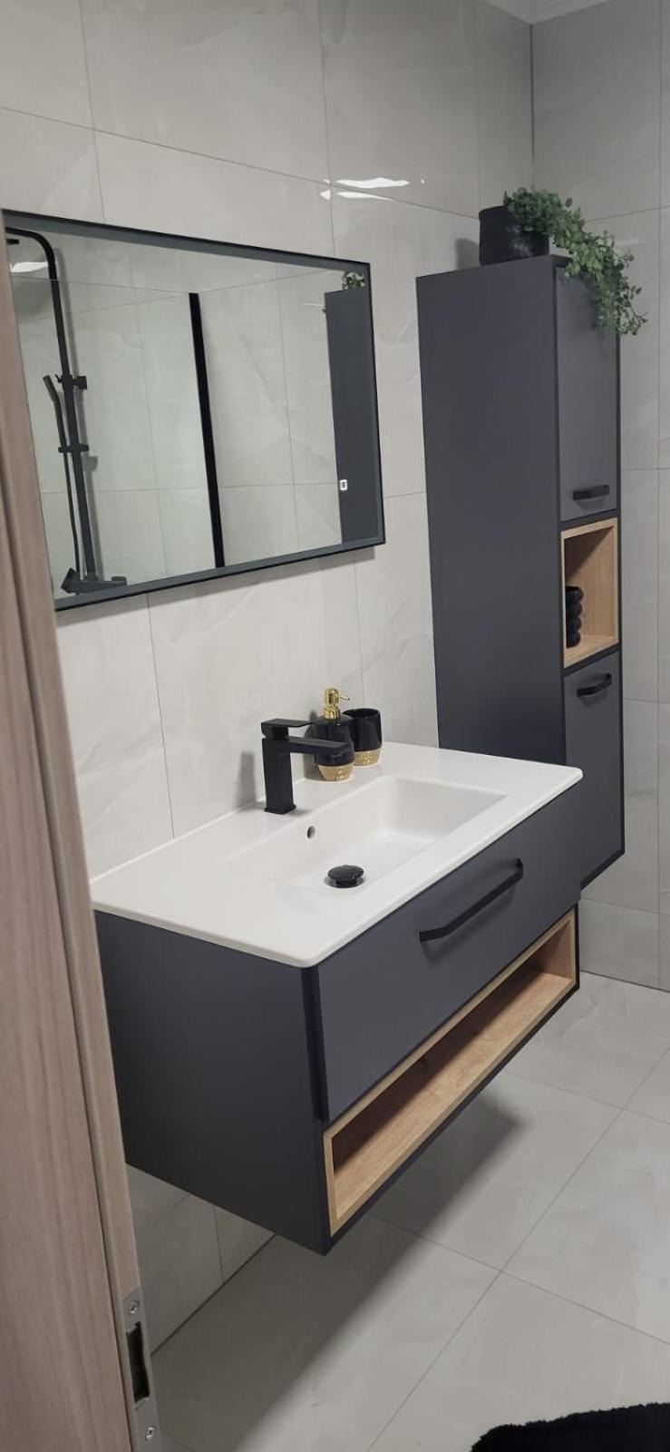 Premium Apartments Adore Новаля Екстериор снимка